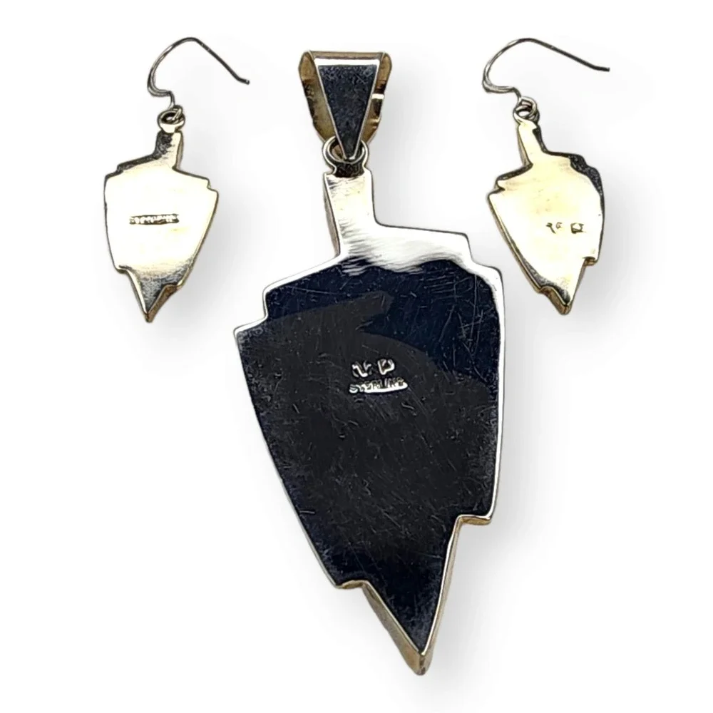 Southwestern Sterling Silver 925 Synthetic Opal Spiny Oyster Pendant Earring Set